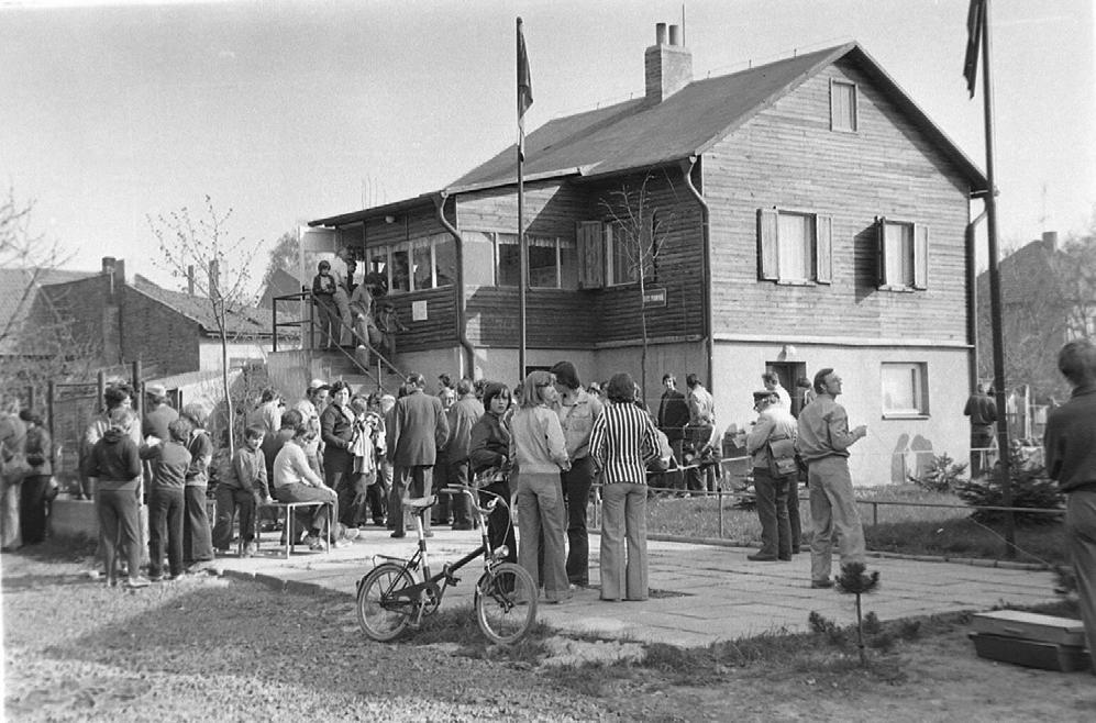 HOSTIVICKÝ ULIČNÍK: Historický vývoj ulic a domů v Hostivici Ulice