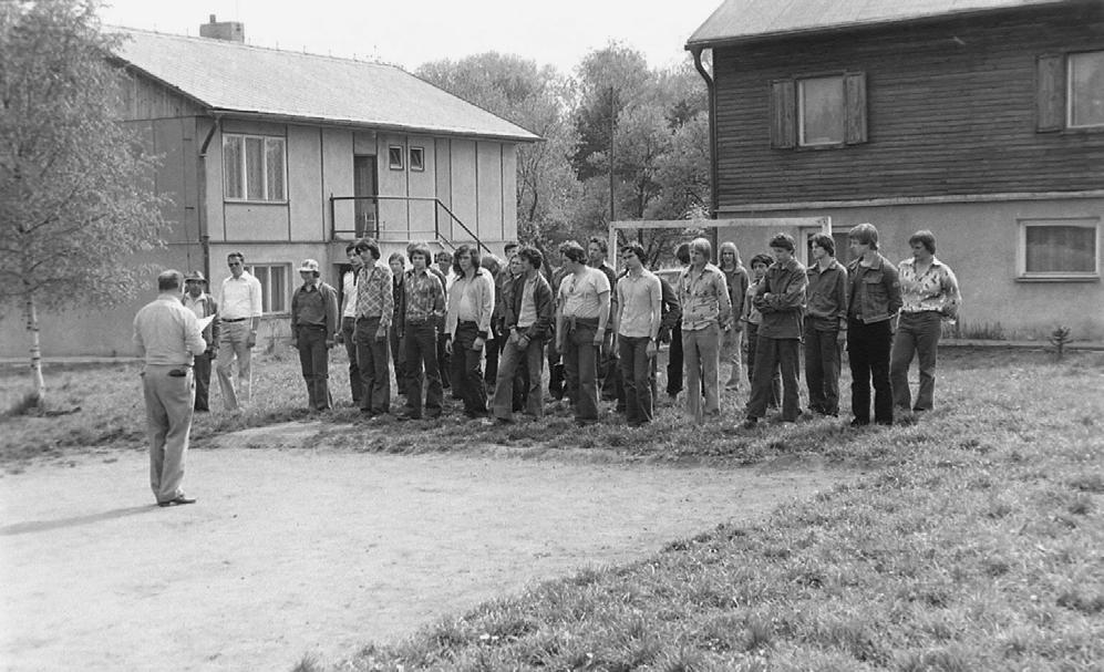 Fotografii zapůjčil Zdeněk Kadlec Pionýrská a svazácká klubovna (domy čp.