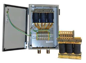 Výstupní filtr Charakteristika výstupního filtru: Filtr du/dt pro kabely délky až 120 m; v případě zájmu o kabel >120 m se obraťte na zástupce společnosti Franklin Electric.