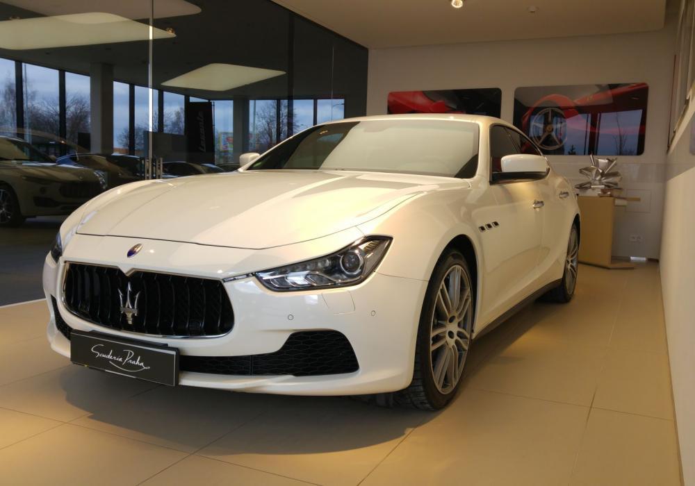 MASERATI GHIBLI S Q4 www.