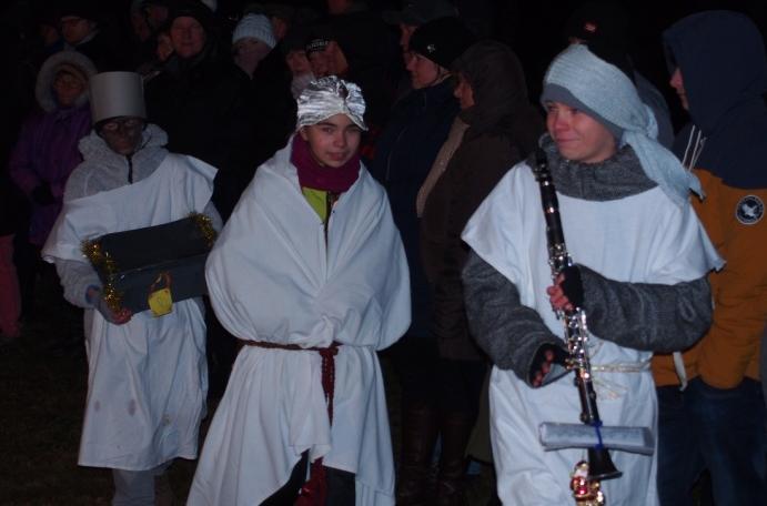Program byl velmi úspěšný a sklidil zasloužený potlesk zaplněného sálu. Těšíme se na další vystoupení. Vánoční koncert pěveckého sboru Kos 11. 12.