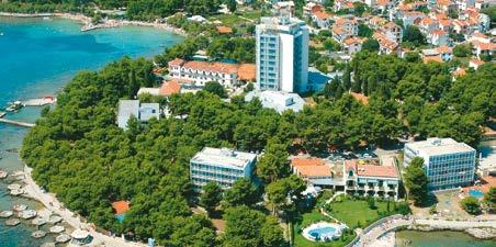 CHORVÁTSKO - VODICE HOTEL PUNTA WELLNESS & SPA V cene je zahrnuté: 7 x, klimatizácia, TV, služby delegáta.