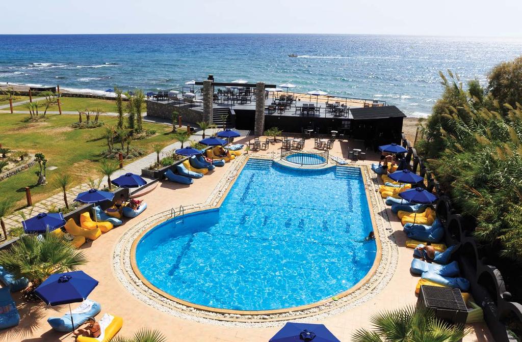 2 deti do 12 rhodos pefki rhodos lardos Ilyssion Beach Resort Alia Mare Resort Pokoj bez hluku rušného mesta si môžete vychutnať na terase reštaurácie s očarujúcim výhľadom na azúrové more.