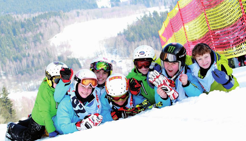 NABÍDKA POBYTŮ PRO ŠKOLY/SKUPINY ŠKOLNÍ LYŽAŘSKÉ KURZY VE SKIAREÁLU LIPNO S UBYTOVÁNÍM V CHATĚ LANOVKA PĚTIDENNÍ POBYTY NEDĚLE - PÁTEK V APARTMÁNECH PŘÍMO U LANOVKY SKIAREÁLU LIPNO S PLNOU PENZÍ A