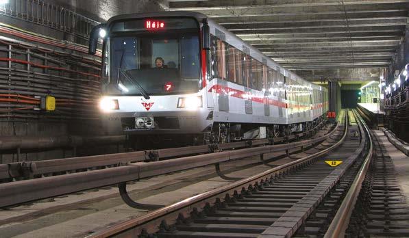 TECHNOLOGIE Text: Ondřej Krulikovský Foto: Petr Havlíček a Ondřej Krulikovský PROČ A JAK BROUSIT KOLEJNICE V METRU II.