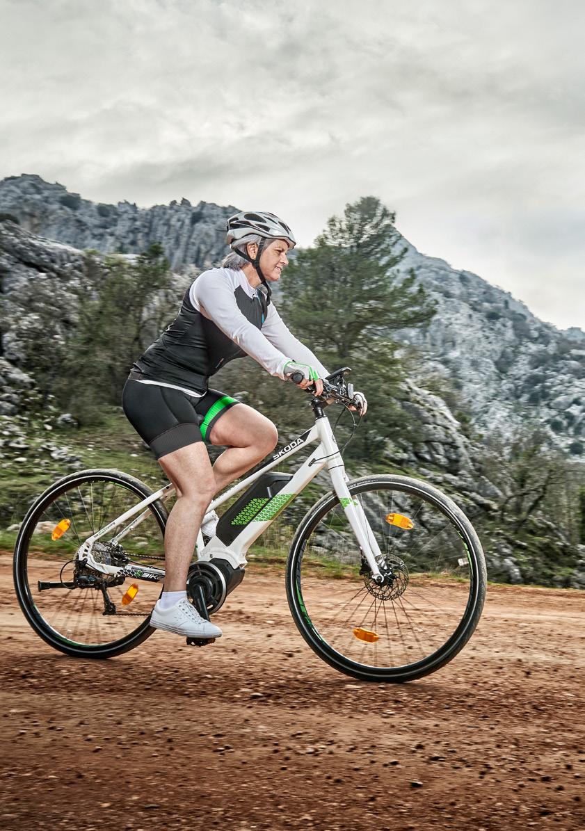 EBIKE LADY Krosové elektrokolo z kolekce ŠKODA je partnerem ke zdolávání výzev na silnici i v lehčím terénu.