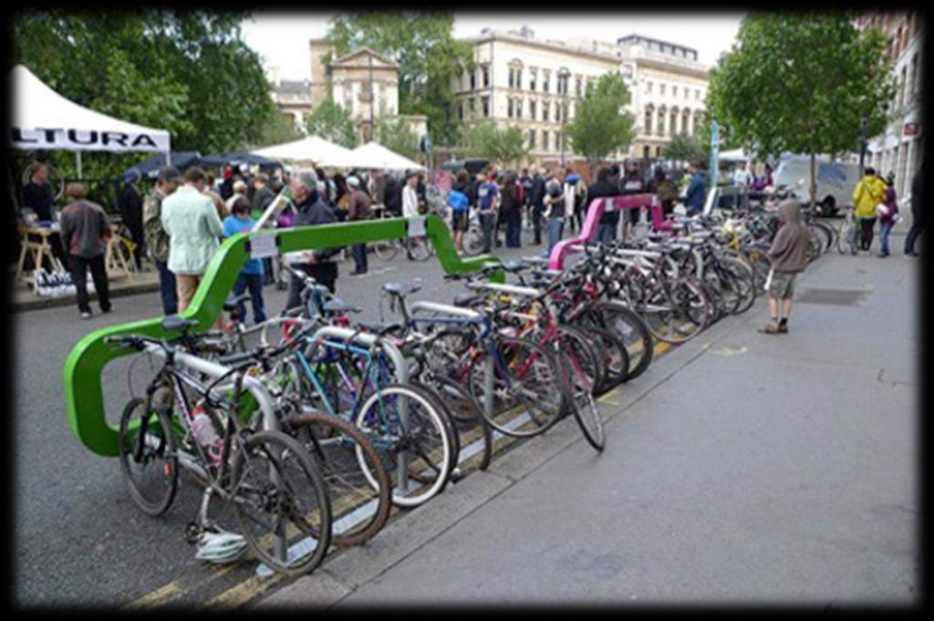 11. Dbát na průjezdnost cyklopruhů a