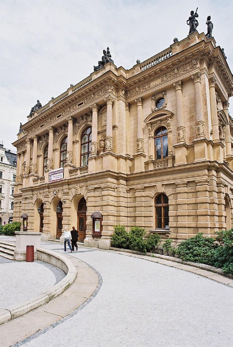 Hospodaření Organizace celkem hospodařila s necelými třemi miliony korun. Pracovala pouze s neinvestičními výdaji.