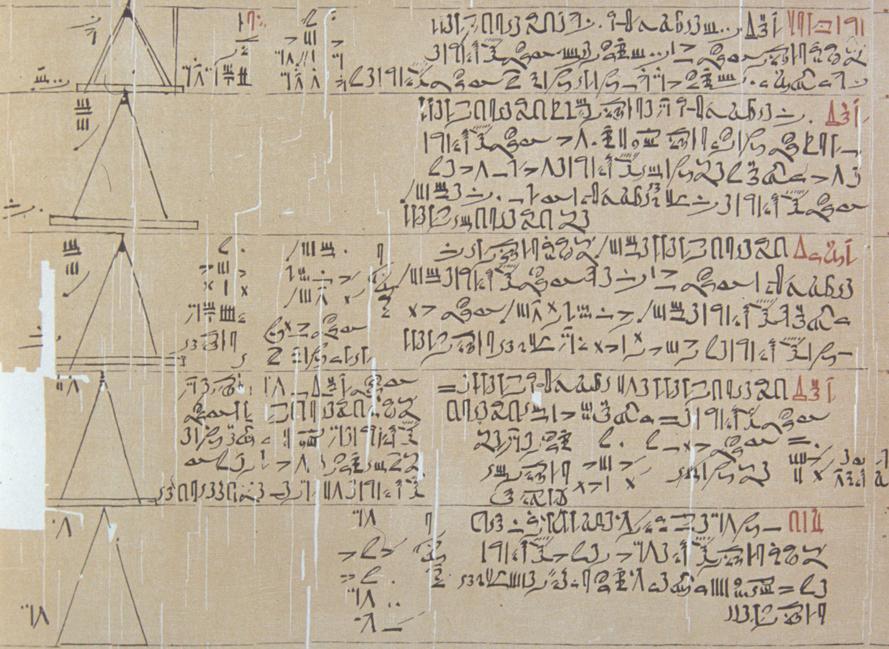 Obr. : Rhindův papyrus počítání sklonu pyramid Při podrobnějším popisu vývoje matematiky v tomto tzv. předvědeckém období bychom samozřejmě museli hovořit o celé řadě dalších faktorů.