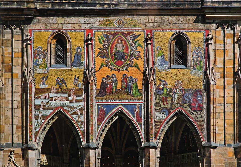 Mozaika Posledního soudu Monumentální mozaika Posledního soudu je umístěna nad Jižní (Zlatou) bránou katedrály sv. Víta, která byla slavnostním vstupem do chrámu.