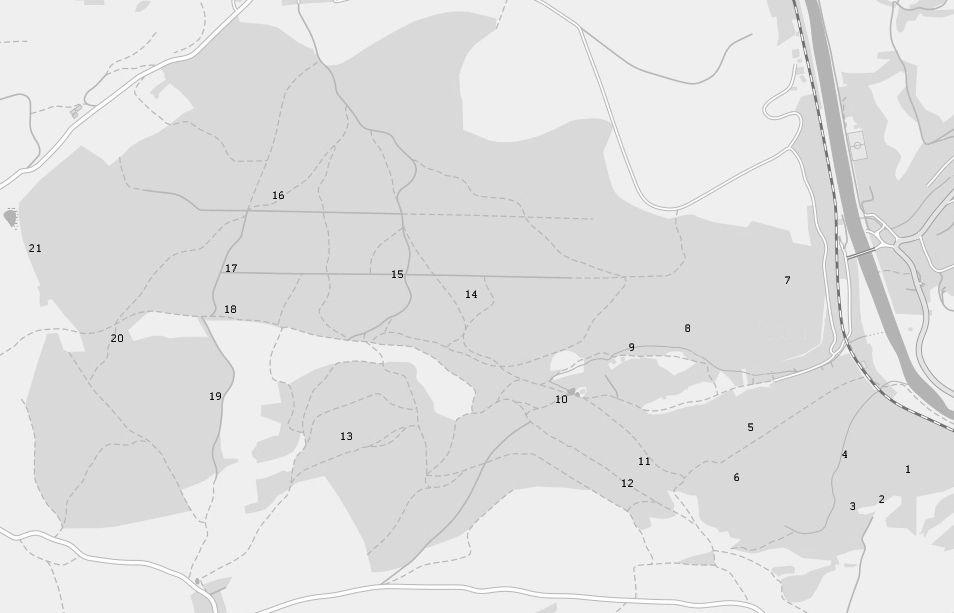 BOHEMIA CENTRALIS 32 su ové lesy a fragmenty nep vodních smrčin. Zkušenosti s mykoflórou výše uvedených i dalších biotop jsou blíže popsány za Český kras jako celek v rukopisné zpráv Burel (2009).