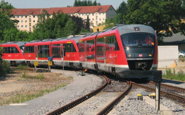 Návrat lososů Nechte auto doma Vlaková souprava Dráhy národního parku VYŠLETE DO SVĚTA SVÉHO LOSOSA!