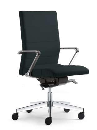 Swivel chairs can be fitted with a height and tilt-adjustable headrest. The backrest is height-adjustable and can be fitted with an adjustable lumbar support.