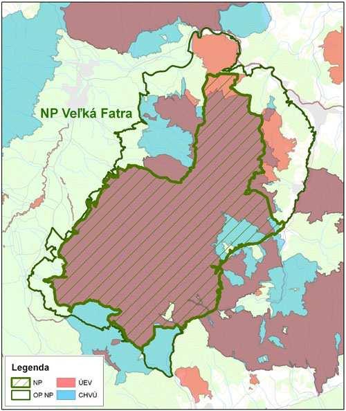 Prehľad národných SR NP Veľká Fatra - najmladší NP v SR, vyhlásený v roku 2002 (CHKO 1974) - výmera: NP 40 371 ha, ochranné pásmo 26 132 ha - značne členitý reliéf,rastlinné