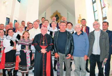 Moravski Hrvati iz Charvátske Nove Vesi povezali se s Vrbovcem i Dubravom Břeclav, grad na krajnjem jugoistoku Moravske s 25.