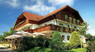 Hoangarten & pivovar Kaltenböck Palmsdorf 17, 4864 Attersee am Attersee Tel & Fax +43 (0)7666 7003 Mobil +43 (0)676 3755 051 E-mail hoangarten@