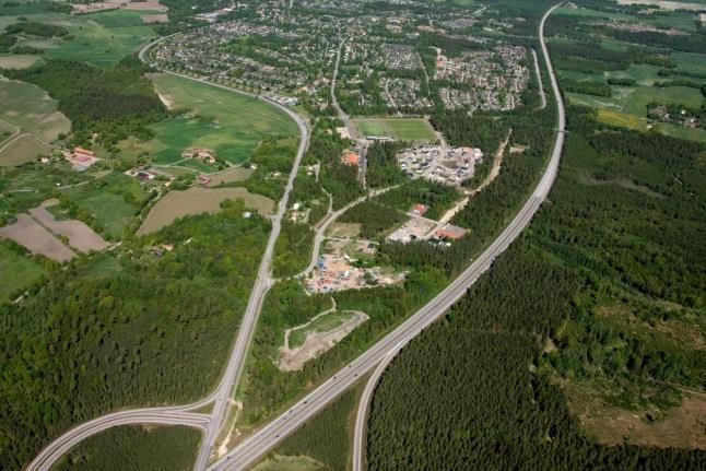 Med drugim se je občina odločila, da bo prenovila celoten sistem javne razsvetljave, postopek javnega naročila in okvir pogodbe pa uporabila kot vzorčni primer za prenovo razsvetljave tudi v ostalih