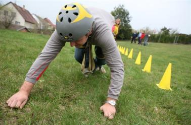 motivací účastníků mohou být různé dárky v určitých vzdálenostech účastníci jsou bederním