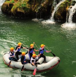 46 1. Mlynářská osada Rastoke 1 Turistické sdružení města Slunj Braće Radića 7, 47240 Slunj Tel.: +385 (0)47 777 630 E-mail: info@tz-slunj.hr Web: www.tz-slunj.hr 3.