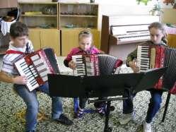 gymnázium, mladý záchranár CO, strelecký, moderný tanec, nemčina pre MŠ, nemčina Spišské Hanušovce, orgiami, PC hrou Spišské Hanušovce, piatacké popoludnia, plavecký, poľovnícko strelecký,