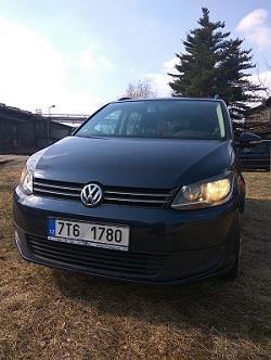 osobní automobil, kombi rok první registrace 2011 162 022 km objem motoru 1 390 ccm 110 kw platnost STK 08/2017 modrá metalíza výbava manuální klimatizace, 4 x elektricky ovládané okna, elektrická