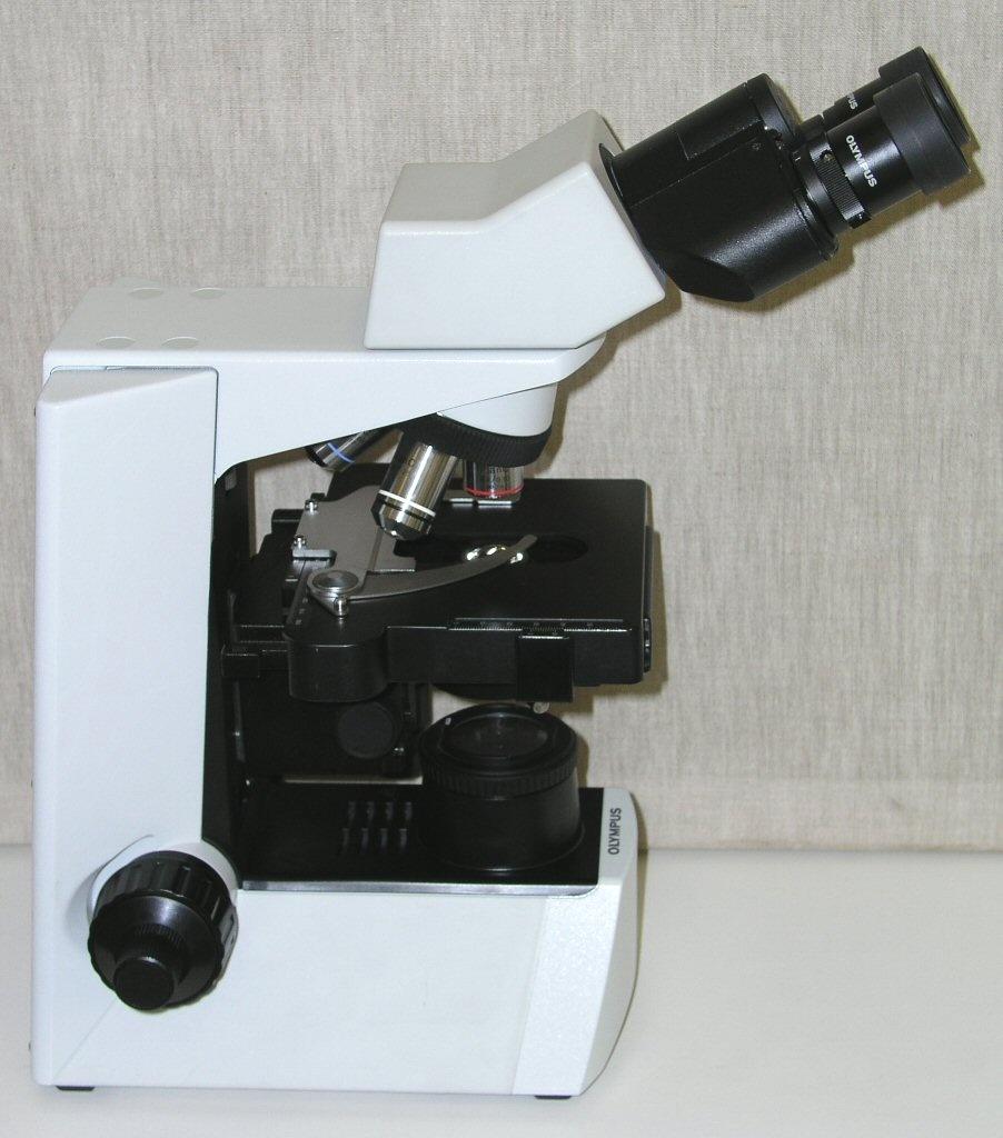 Olympus CX-31 Tokio, Japonsko Kompaktní studentský mikroskop s vestavěným osvětlením, transformátorem a