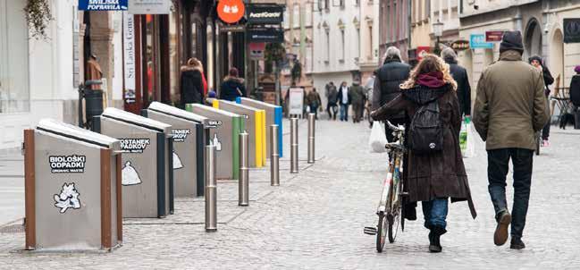 LJUBLJANA Zelena prestolnica Evrope 2016 37 Od leta 2008, so navadne zabojnike nadomestile podzemne zbiralnice, s čimer so racionalizirali upravljanje odpadkov in izboljšali videz mesta.