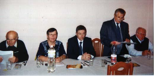 DÔCHODCOVIA BILANCOVALI 80 zo 100 členov a dvaja hostia. Schôdzu otvorila predsedníčka ZO JDS Daša Lukáčová, ktorá okrem členov privítala aj hostí Ing. Jána Čižmárika (starostu obce) a Ing.