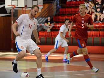 Konalo se něco, co by se jen tak nekonalo, protože nevraživost mezi fotbalisty a futsalisty bývá. Hodně fotbalistů nemá futsal rádo.