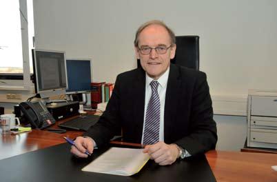 FOREWORD 7 V máji 2009 bol menovaný nový administratívny riaditeľ Hans Jahreiss. V decembri odstúpil z funkcie prezidenta dlhoročný národný člen za Portugalsko José Luís Lopes da Mota.