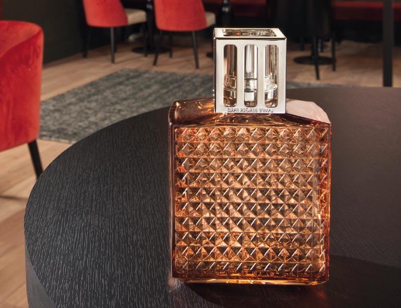 Lampe Berger Diamant Inspirací pro tuto novinku od Lampe Berger je styl Art Deco.