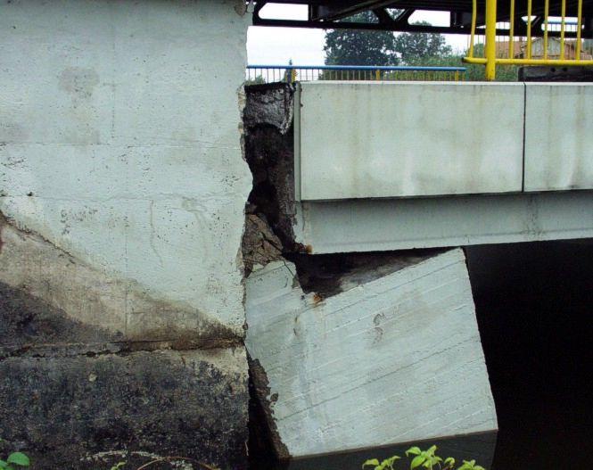 Základní tp namáhání smk Povodňové poruch mostů v roce 2002, JižníČech,