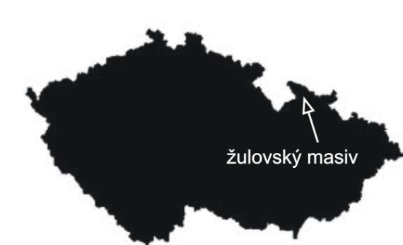 hloubek přes 50 km, což odpovídá minerálním paragenezím v granát-kyanitických svorech a eklogitech (Žáček 1996).