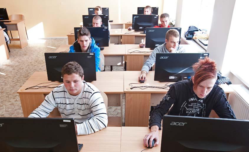 Provozní technika 23-43-L/51 Provozní technika Maturitní zkouška, vysvědčení o maturitní zkoušce Absolventi naleznou uplatnění ve strojírenských firmách a provozech v povolání strojírenský technik, a