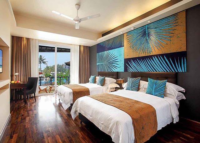 pláží Srí Lanky Bentota Beach UBYTOVANIE: Klimatizované superior izby (32 m2) sú vybavené kúpeľňou s fénom a WC, LCD