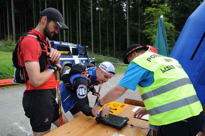 Tablety modelové řady PM-522 s integrovanou RFID čtečku a aplikaci, která po naskenování