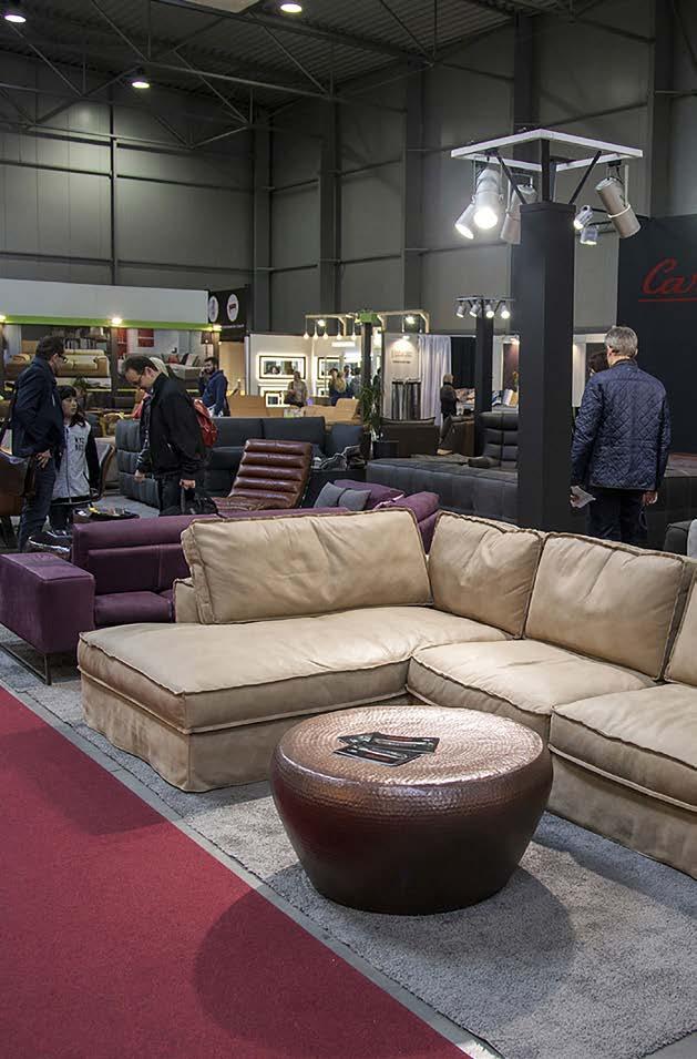 Number of exhibitors: 152 / Net exhibition area: 5 880 m 2 More than 150 Czech as well as foreign firms presented classical, modern and design