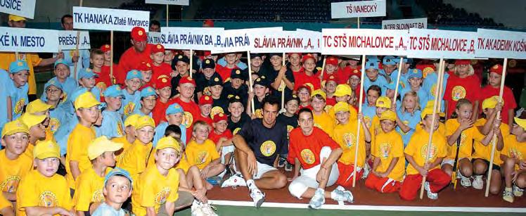 1999) - TC STŠ Michalovce B Najsympatickejší hráč: Martin Poljak - STK Martin Priekopa Najsympatickejšia hráčka: Sandra Jamrichová - TC Slávia Trnava Najbojovnejší hráč: Alex Molčan - TK Tatran