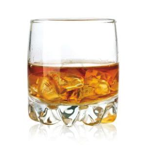 WHISKY SCOTCH WHISKY 0,04l Johnnie Walker Black Label 0,04l Johnnie Walker Red Label 0,04l Chivas Regal 0,04l Ballantine s Brazil TENNESSEE WHISKY 0,04 l Jack Daniel s Gentleman Jack 0,04 l Jack