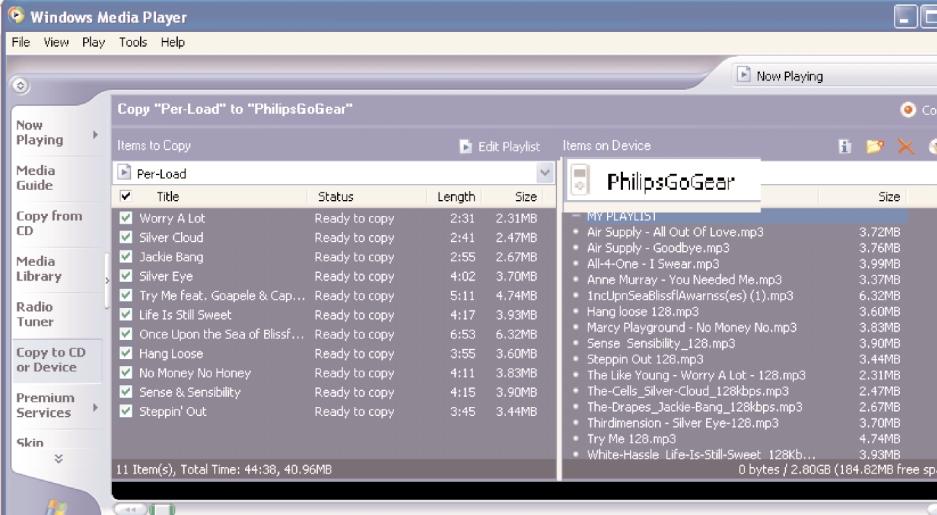 Odešlete skladby a seznamy skladeb do přehrávače 3 V rozevíracím seznamu okna se seznamem zařízení klepnutím vyberte zařízení, na které chcete soubory kopírovat. např. Philips GoGear / Philips.