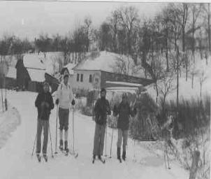 Kronika KST Strážske 1979 15.1. 1979 zimný výstup na Sninský kameň.