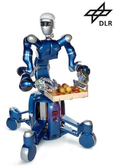 aktivity (robotické paže) představen 2008 firmou DLR, poloviční humanoid, posun na kolech 2012: