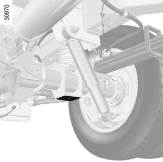 VÝMĚNA KOLA: hydraulický zvedák (2/3) Demontujte šrouby a sejměte kolo (v případě potřeby sejměte ozdobný kryt).