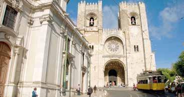 Jeronýma, v centru města se svezete historickou tramvají, navštívíte náměstí Rossio a neogotický Santa Justa výtah, tržnici atd.
