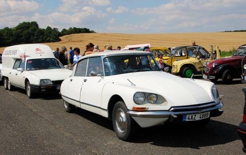 Silniční motorová doprava - osobní provozovaná vozidly určenými pro přepravu více než 9 osob včetně řidiče na povinnost prokázat nejpozději do 31.