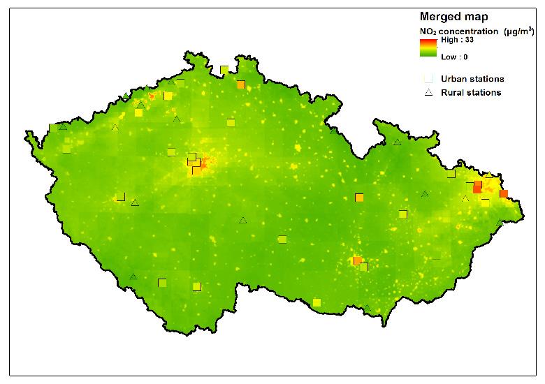 Pomocí měřených dat z databáze ISKO, satelitních dat ze senzoru OMI a modelových dat z chemického transportního modelu CAMx jsou vytvářeny a testovány mapy znečišťujících látek pro Českou