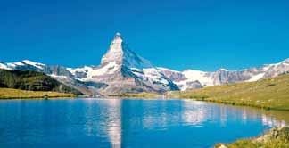 Jungfrau region fakultativně zubačkou z Lauterbrunnenu na Jungfraujoch TOP OF EUROPE (3454 m n. m.) do nejvýše položeného železničního nádraží v Evropě.