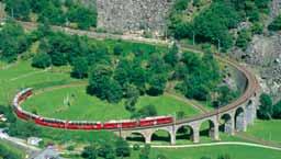 ledovec Aletschgletscher. Odpoledne sjezd do Grindelwald individuální prohlídka střediska zimních sportů. Návrat do hotelu. 6. den: snídaně, přejezd do vesnice Gruyéres, kde jakoby se zastavil čas.