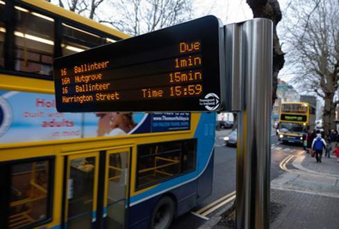 PLÁNY PROJEKTU POLITE (2) DOBRÝ PŘÍKLAD INFOMOBILITY ZE SPOJENÉHO KRÁLOVSTVÍ: