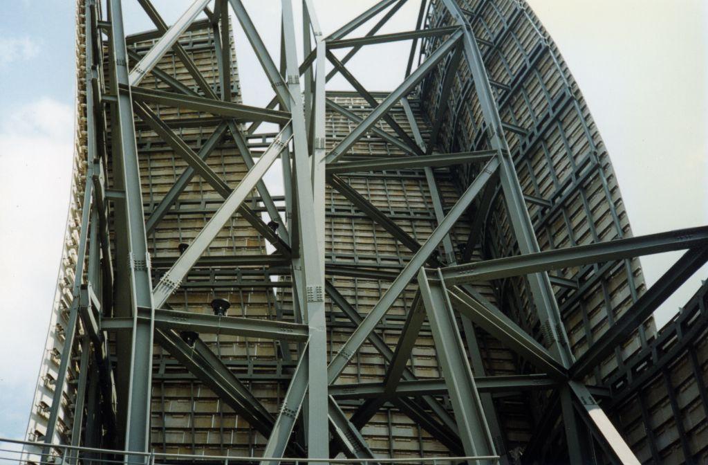 Museum Guggenheim, Bilbao, Španělsko Futurologická ocelová konstrukce z r.